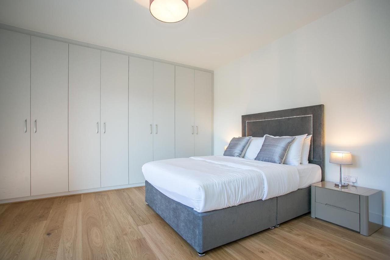 Grand Canal Square Apartments Dublin Ngoại thất bức ảnh