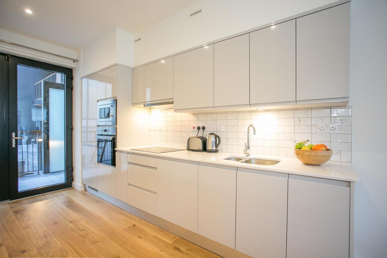 Grand Canal Square Apartments Dublin Ngoại thất bức ảnh