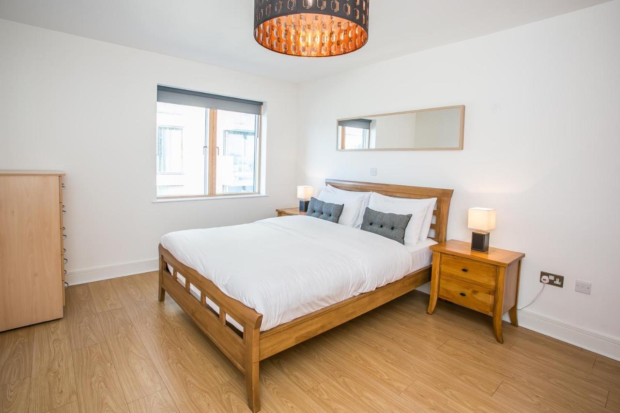 Grand Canal Square Apartments Dublin Ngoại thất bức ảnh