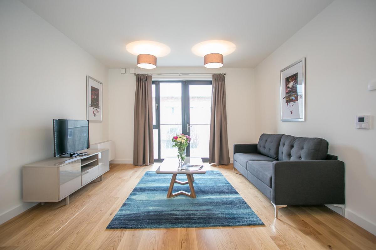 Grand Canal Square Apartments Dublin Ngoại thất bức ảnh