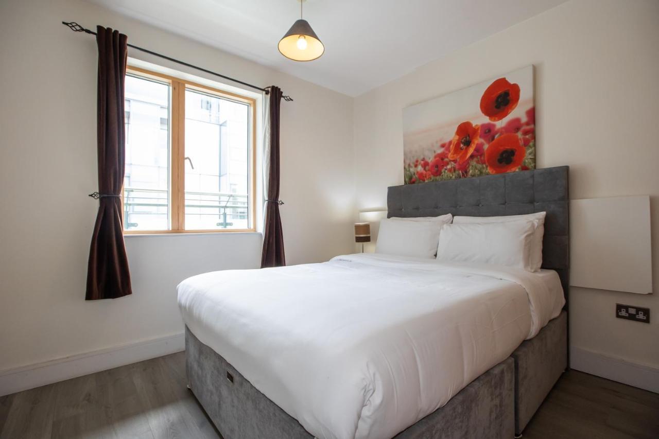 Grand Canal Square Apartments Dublin Ngoại thất bức ảnh