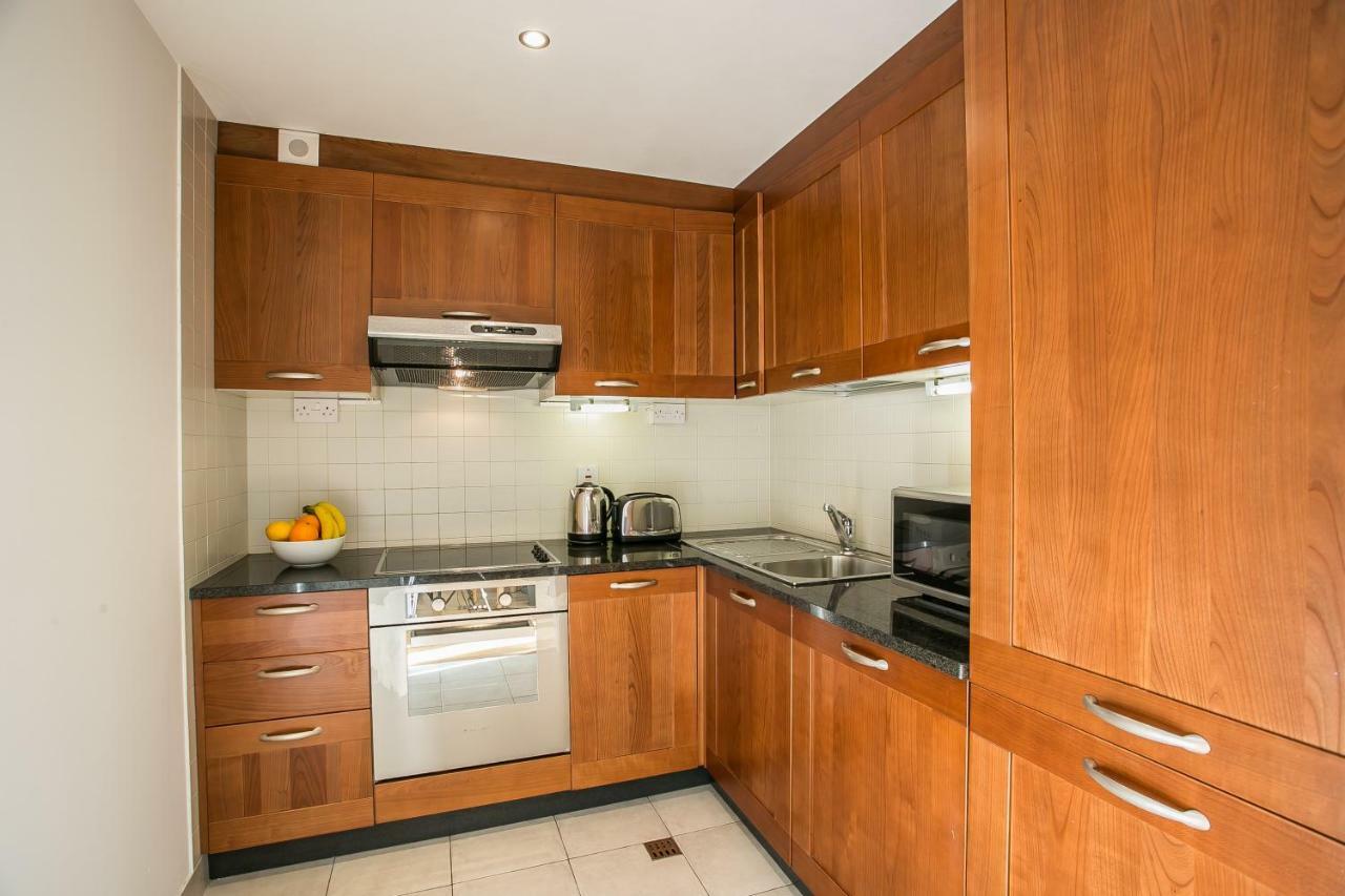 Grand Canal Square Apartments Dublin Ngoại thất bức ảnh