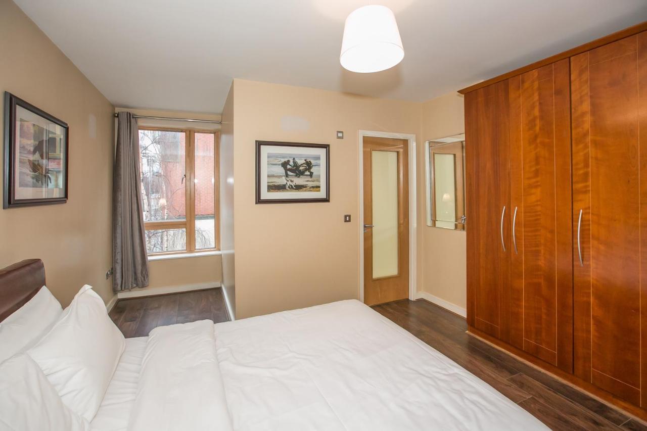 Grand Canal Square Apartments Dublin Ngoại thất bức ảnh