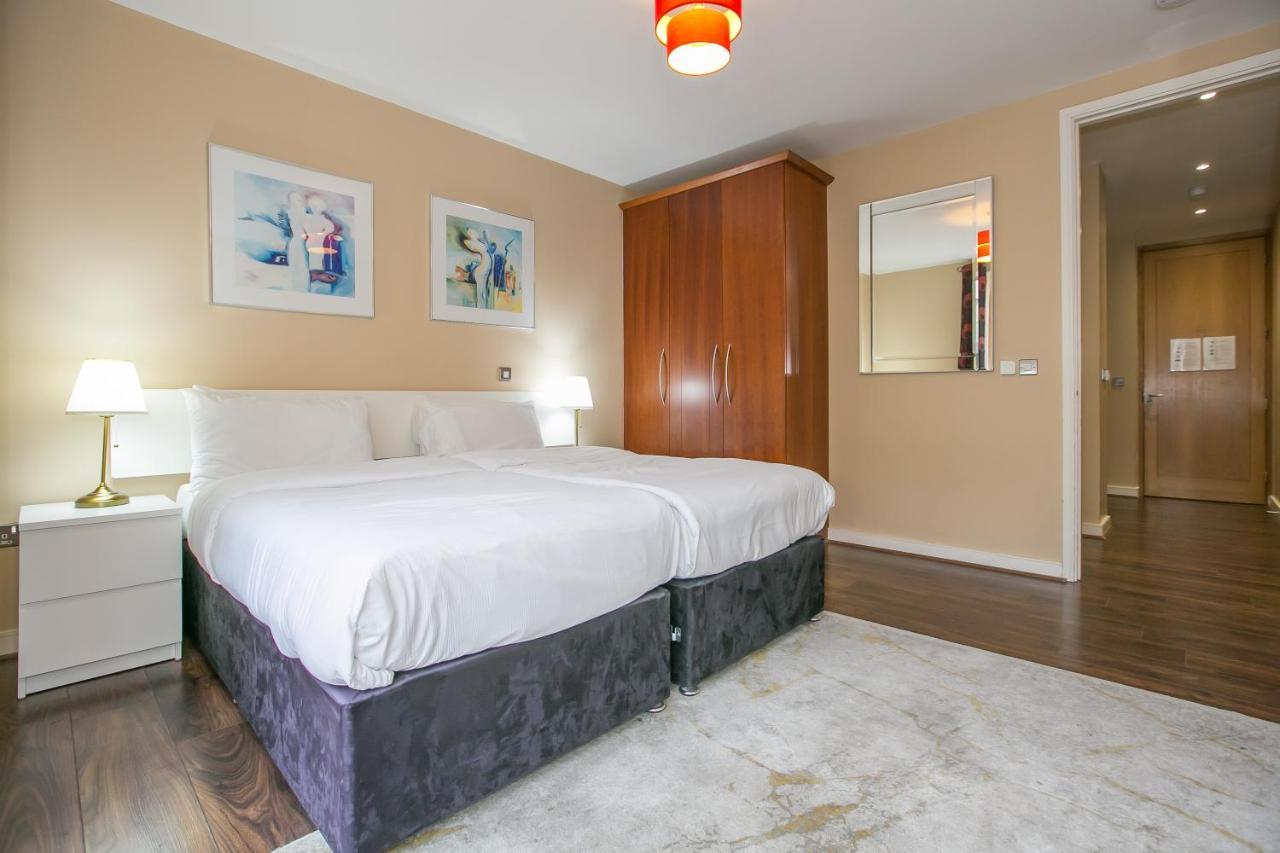 Grand Canal Square Apartments Dublin Ngoại thất bức ảnh