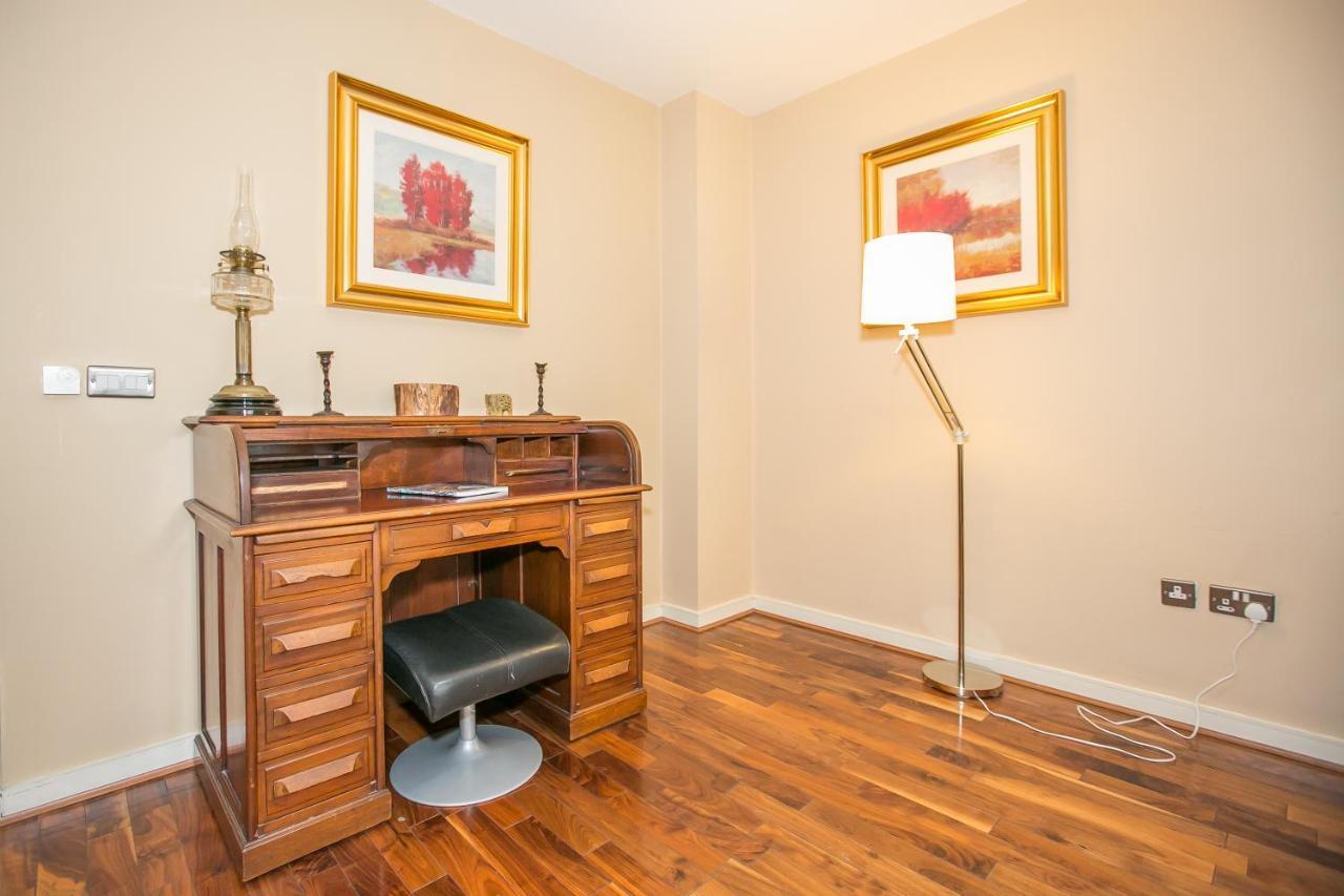 Grand Canal Square Apartments Dublin Ngoại thất bức ảnh