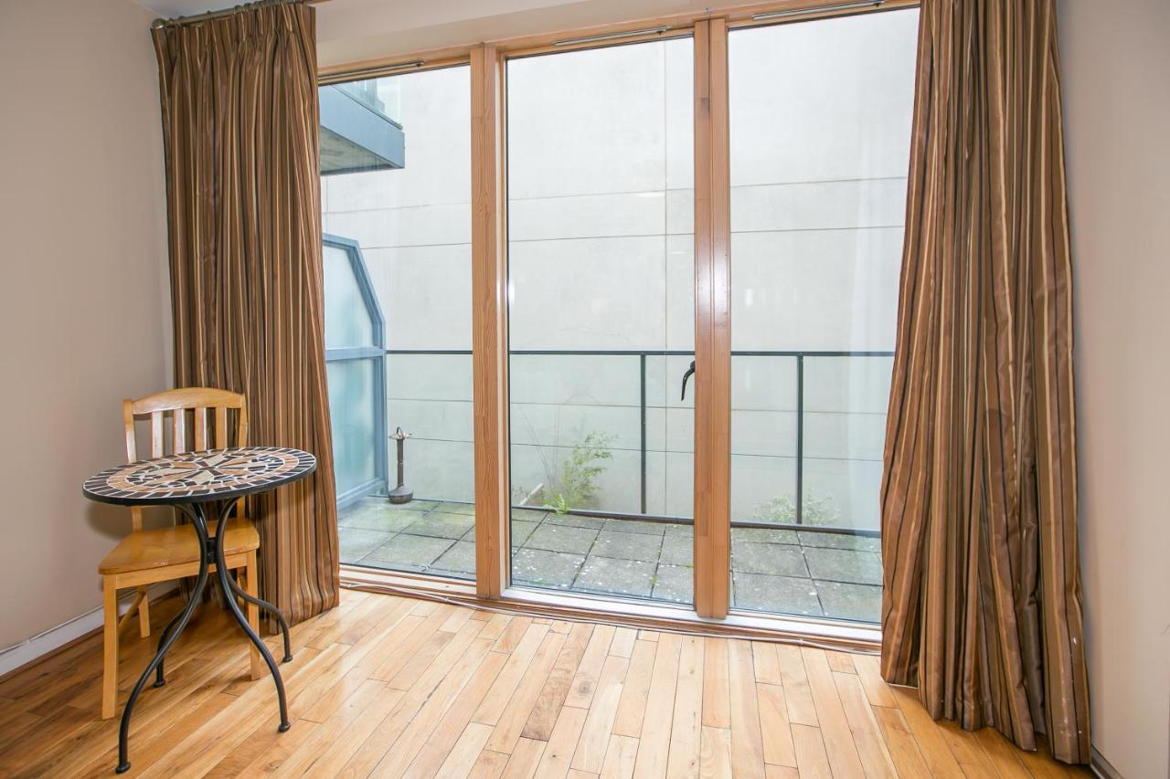 Grand Canal Square Apartments Dublin Ngoại thất bức ảnh
